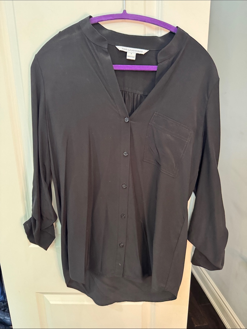 DVF Black Button-Front V-Neck 100% Silk Relaxed Shirt